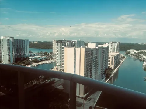16001 Collins Ave #1705