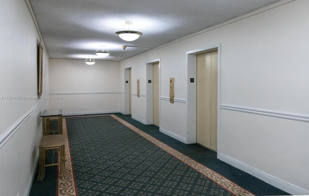 5601 Collins Ave #1603 Miami Beach, FL 33140