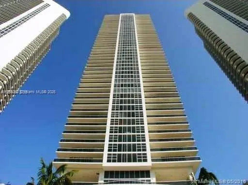1830 S Ocean Dr #1709 Hallandale Beach, FL 33009