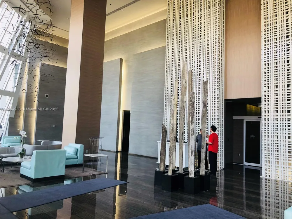 1830 S Ocean Dr #1709 Hallandale Beach, FL 33009