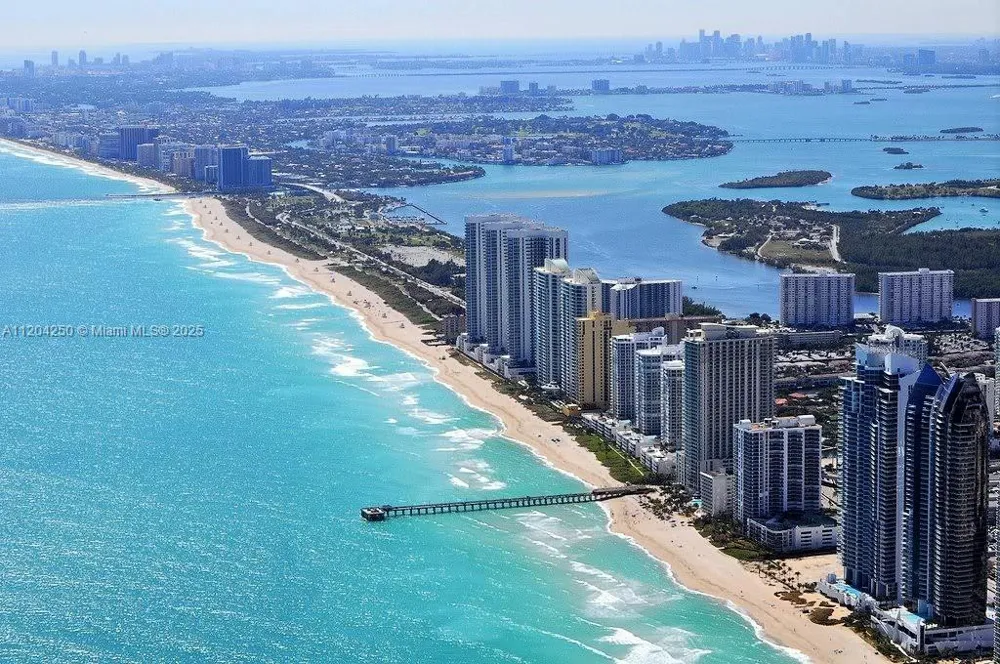 1830 S Ocean Dr #1709 Hallandale Beach, FL 33009