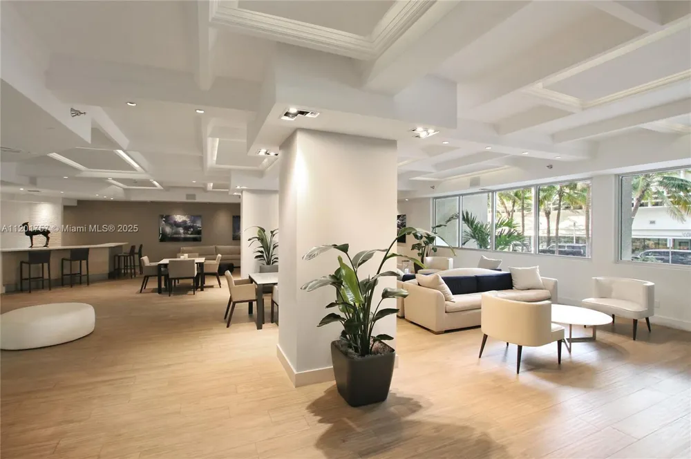 100 Lincoln Rd #940 Miami Beach, FL 33139
