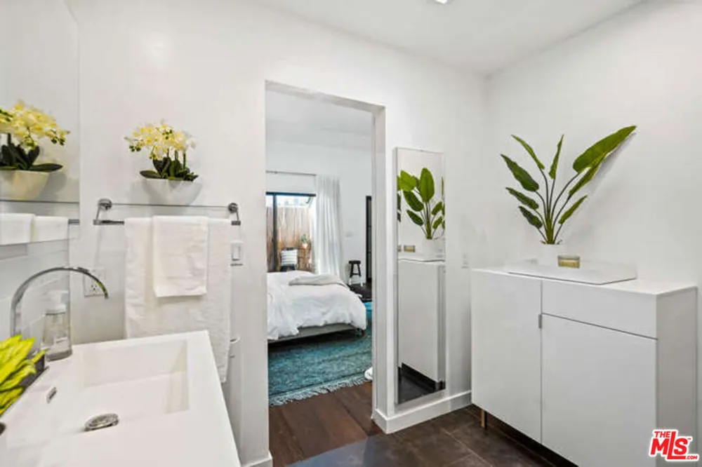 1128 15TH STREET #6 Santa Monica, CA 90403