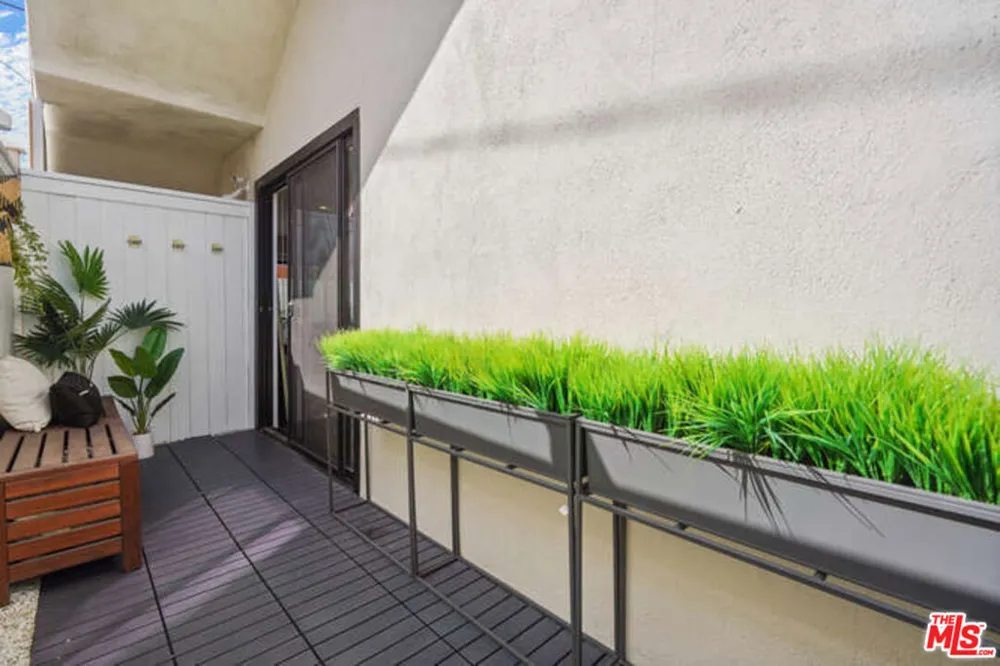 1128 15TH STREET #6 Santa Monica, CA 90403