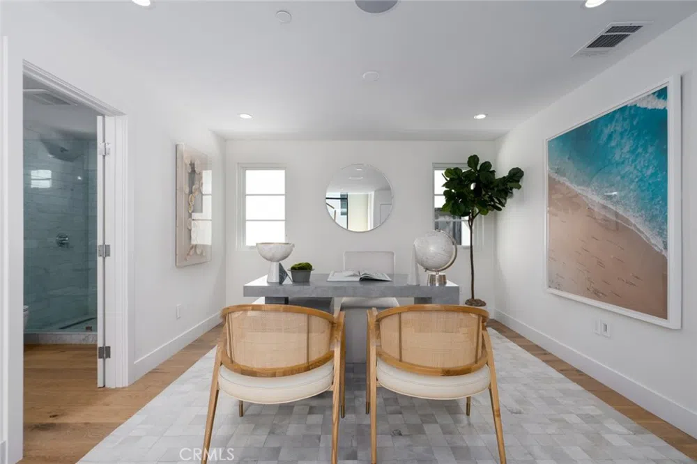 1025 W Balboa Boulevard Newport Beach, CA 92661
