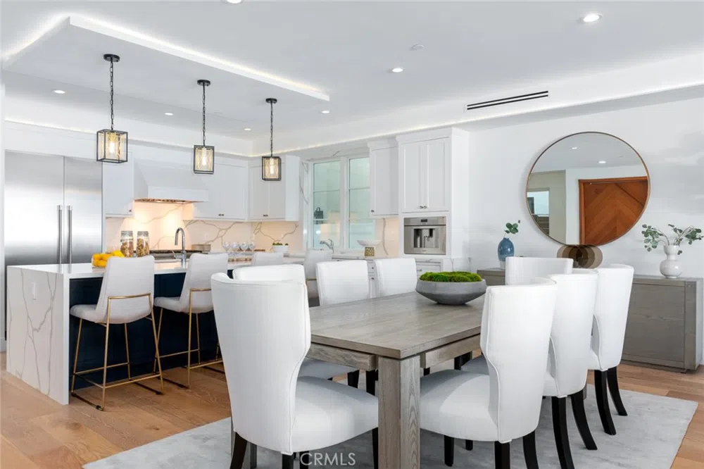 1025 W Balboa Boulevard Newport Beach, CA 92661