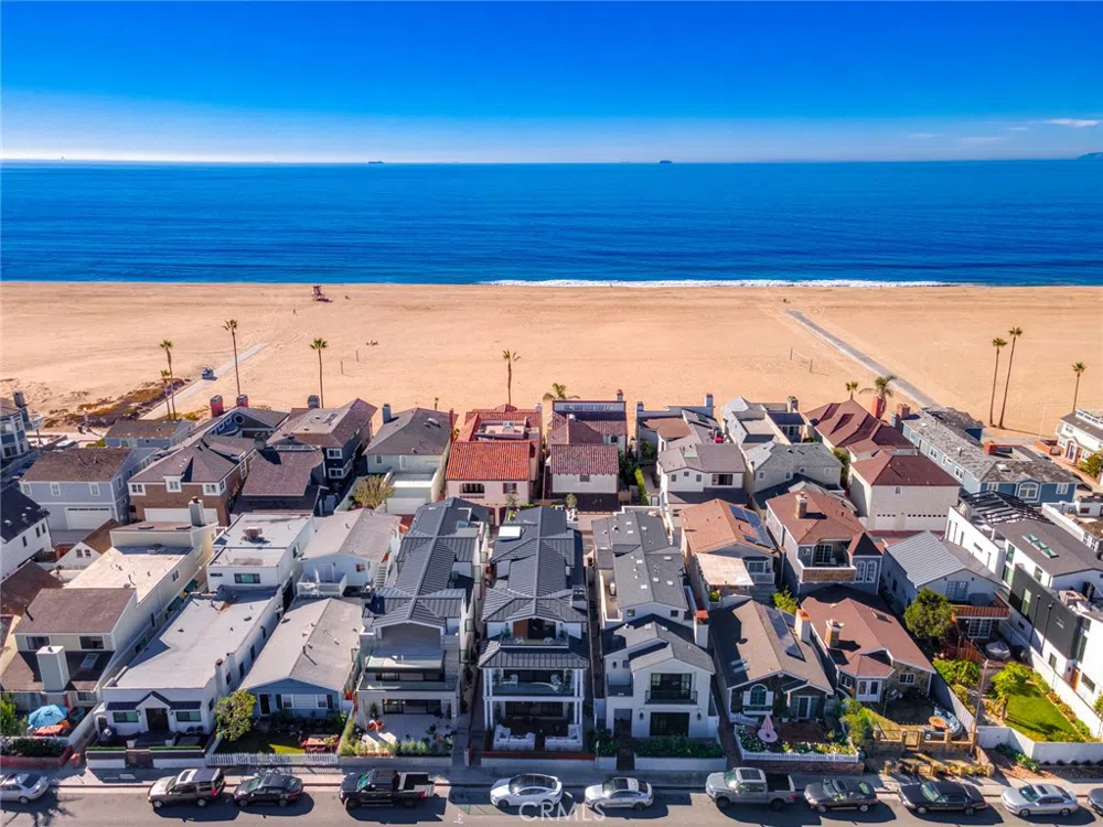 1025 W Balboa Boulevard Newport Beach, CA 92661