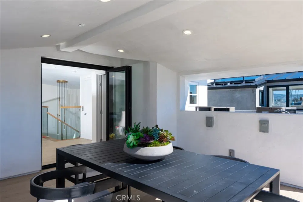 1025 W Balboa Boulevard Newport Beach, CA 92661