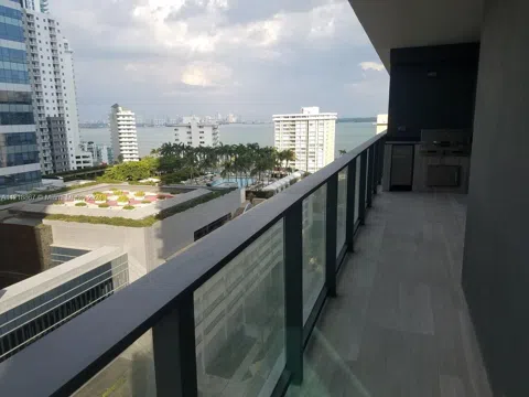 1451 Brickell Ave #1206
