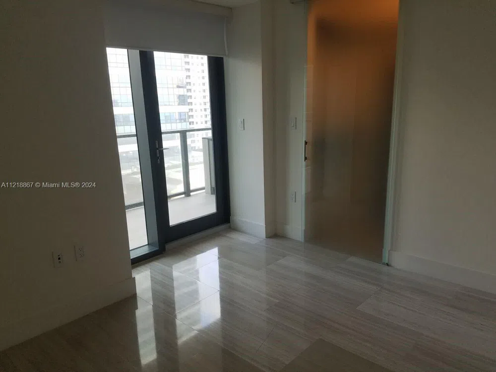 1451 Brickell Ave #1206 Miami, FL 33131