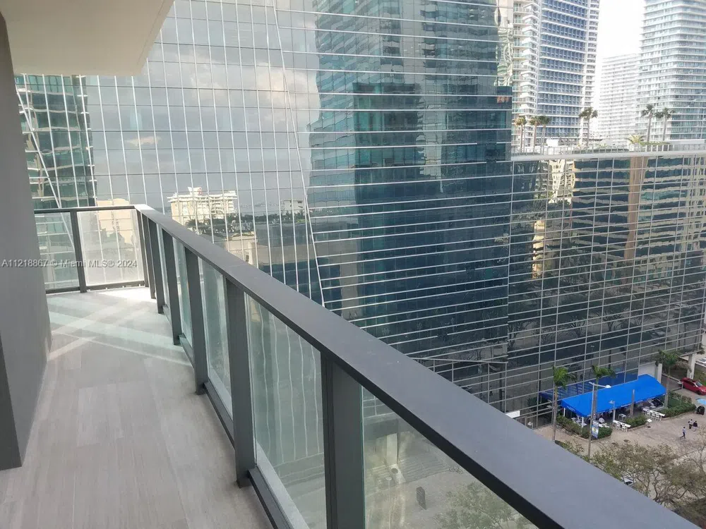 1451 Brickell Ave #1206 Miami, FL 33131