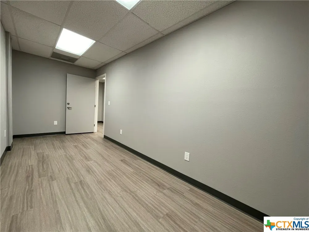 1409 Bishop Street San Marcos, TX 78666