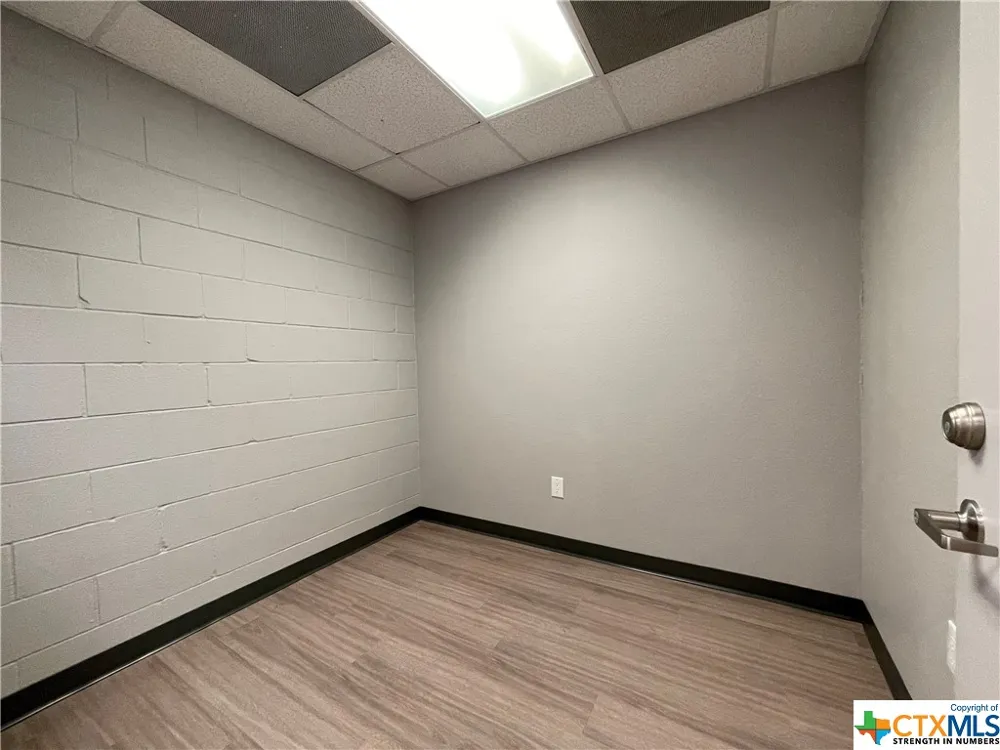 1409 Bishop Street San Marcos, TX 78666