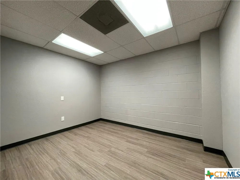 1409 Bishop Street San Marcos, TX 78666