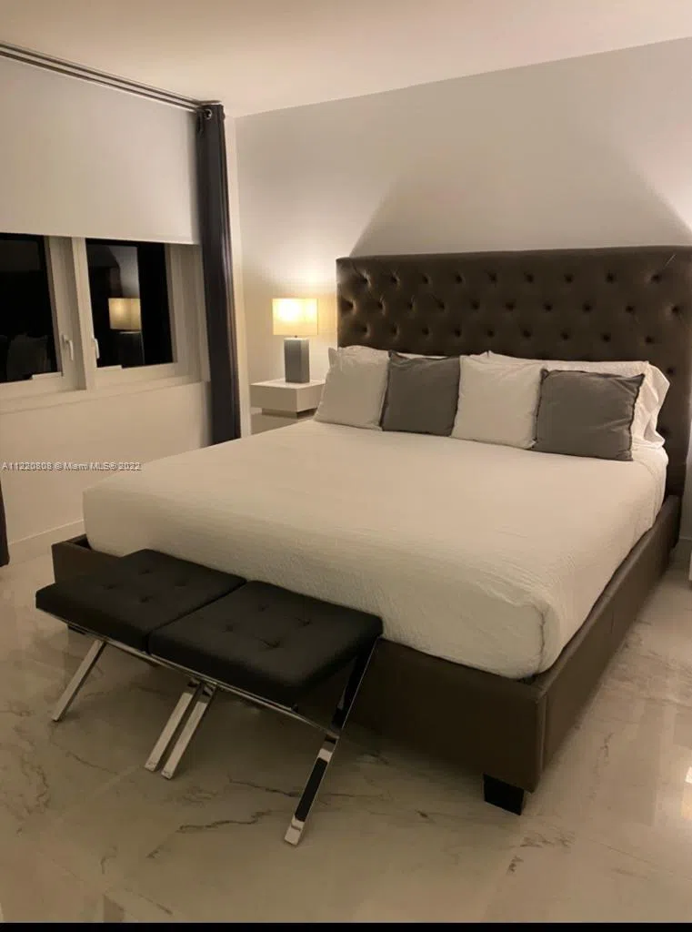 2301 Collins Ave #1503 Miami Beach, FL 33139