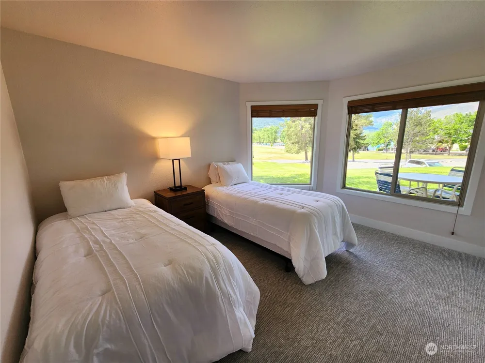 1 Lodge 602-O Manson, WA 98831