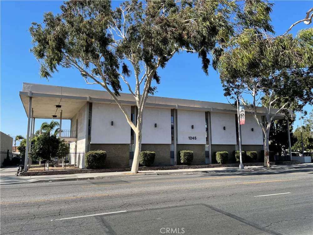 1245 W 6th Street Corona, CA 92882