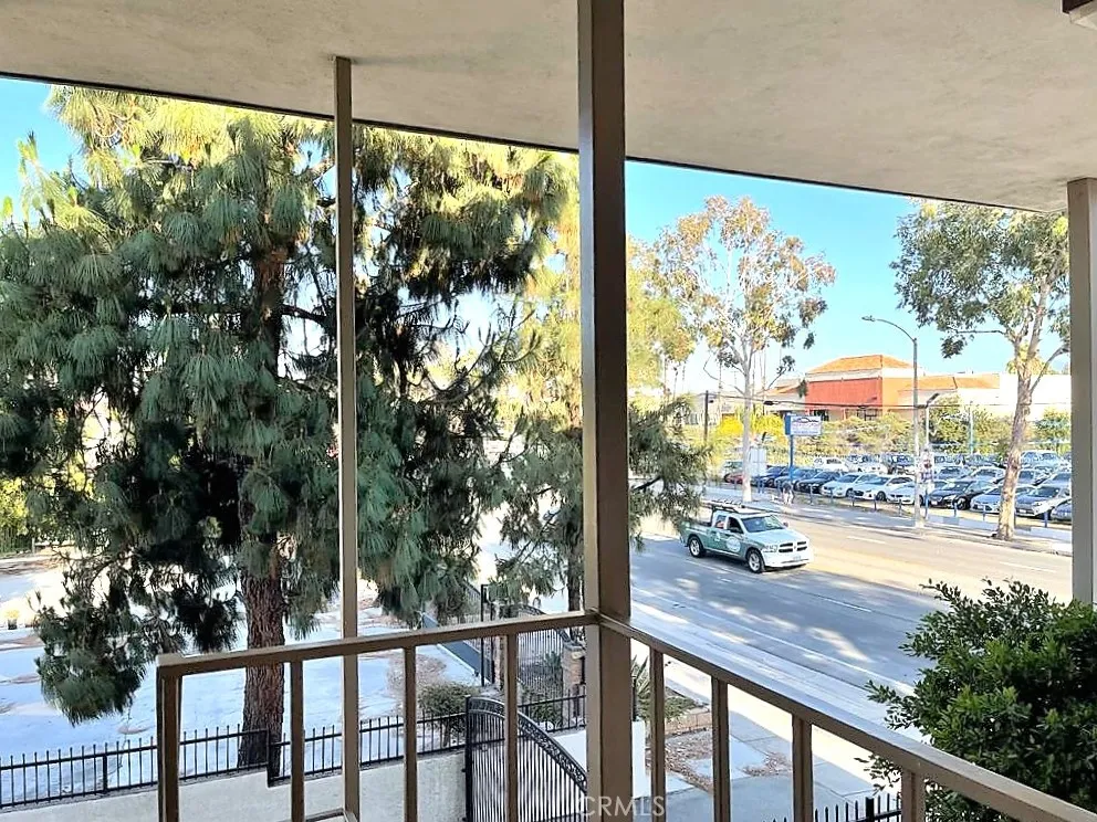 1245 W 6th Street Corona, CA 92882