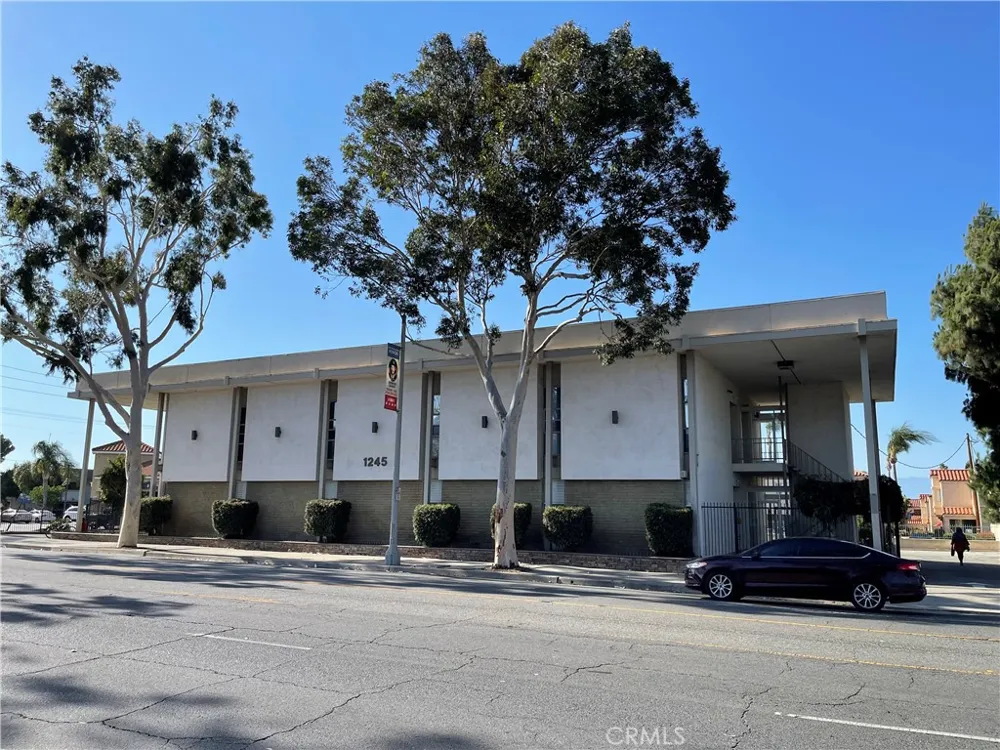1245 W 6th Street Corona, CA 92882