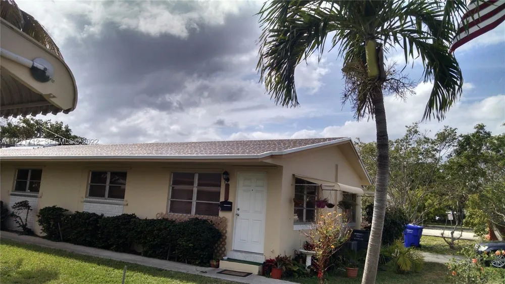 2212 Johnson St Hollywood, FL 33020