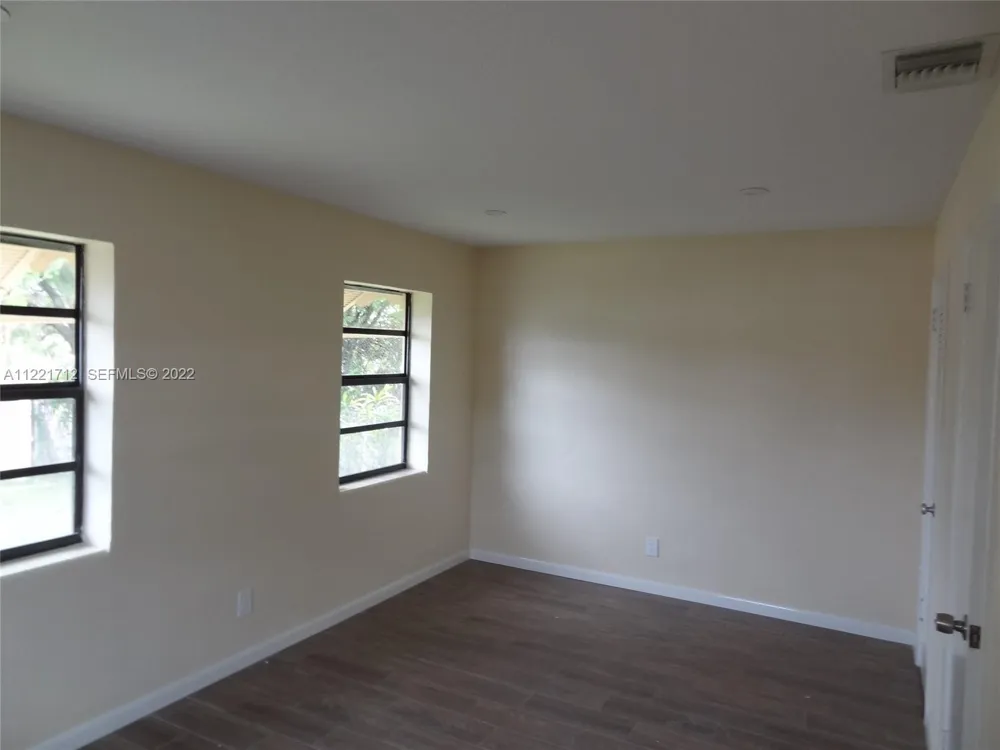 2212 Johnson St Hollywood, FL 33020