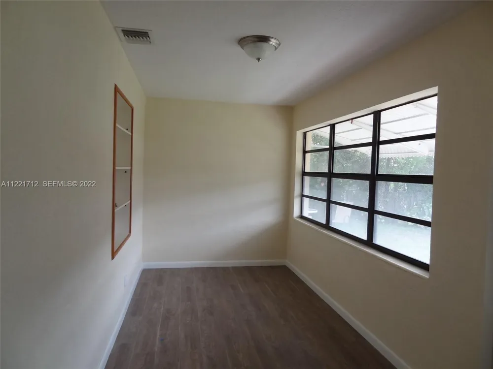 2212 Johnson St Hollywood, FL 33020