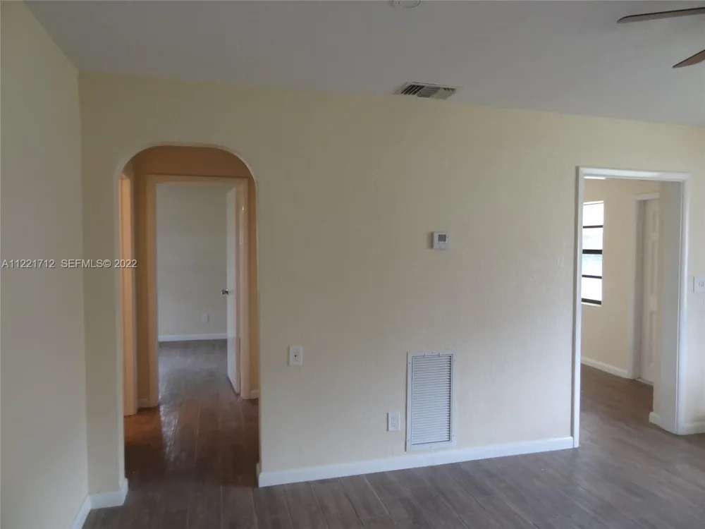 2212 Johnson St Hollywood, FL 33020