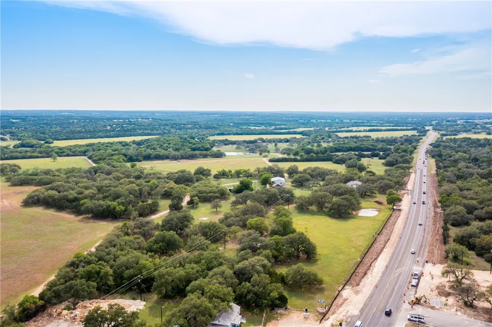 17733 W State Highway 29 Highway Liberty Hill, TX 78642