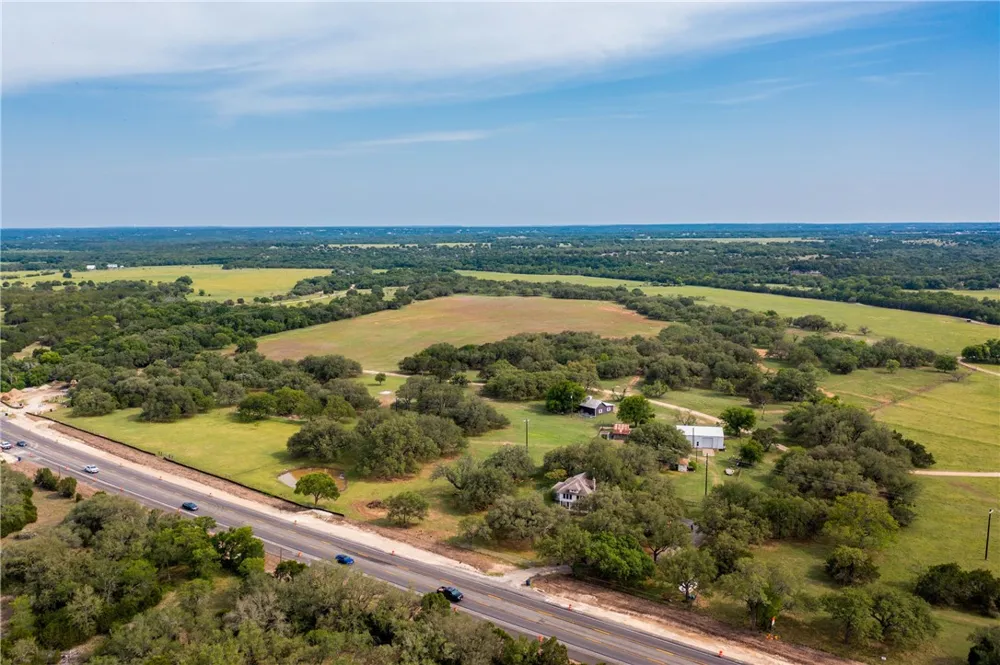 17733 W State Highway 29 Highway Liberty Hill, TX 78642