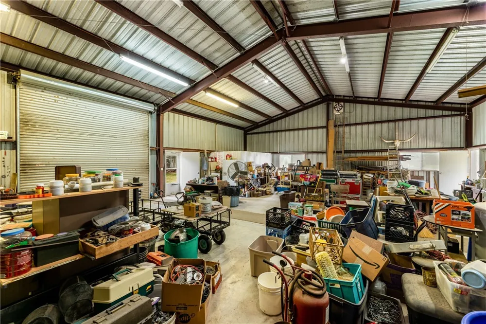17733 W State Highway 29 Highway Liberty Hill, TX 78642