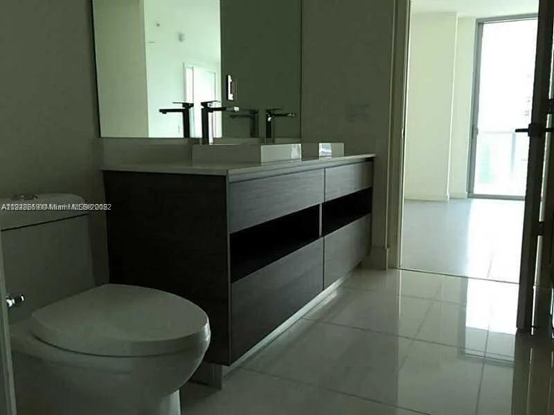 1100 S MIAMI AVE #2903 Miami, FL 33130
