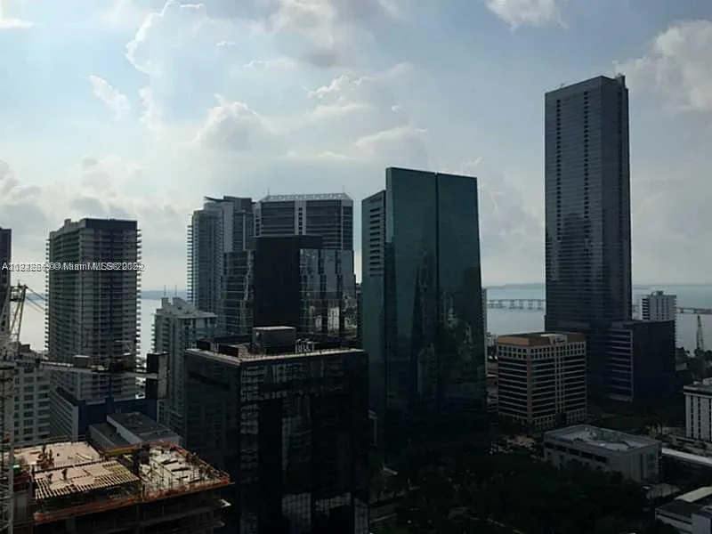 1100 S MIAMI AVE #2903 Miami, FL 33130