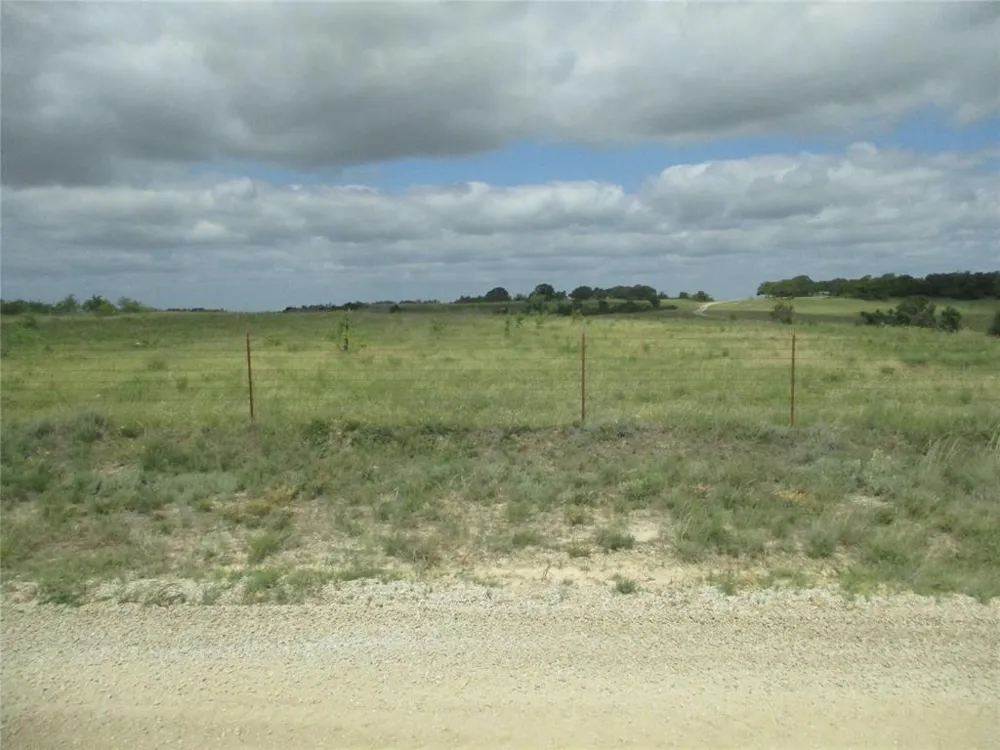 13 Elenburg Rd Perrin, TX 76486