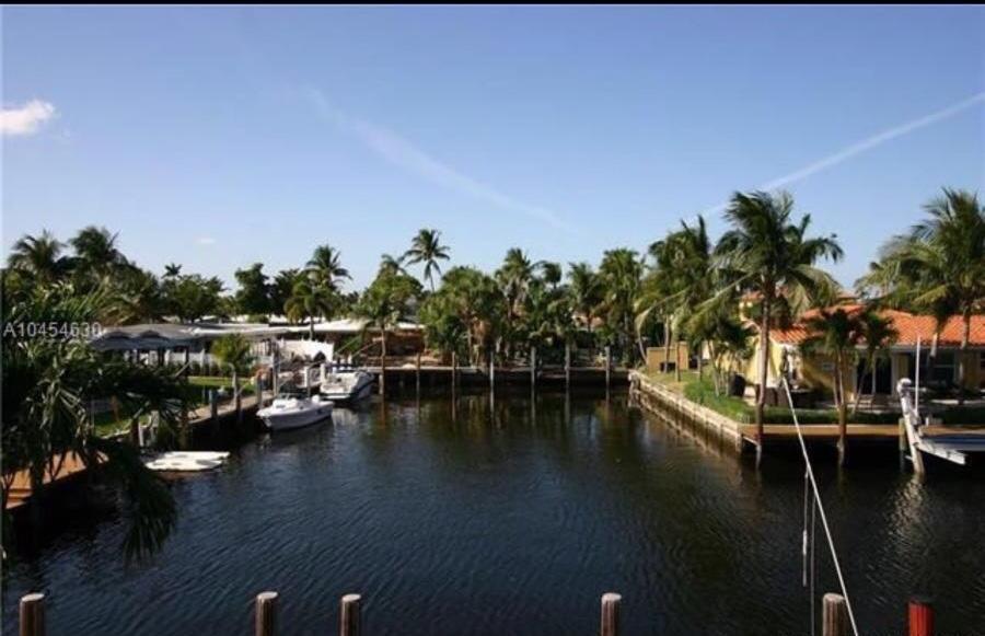 301 E Mcnab Road #103