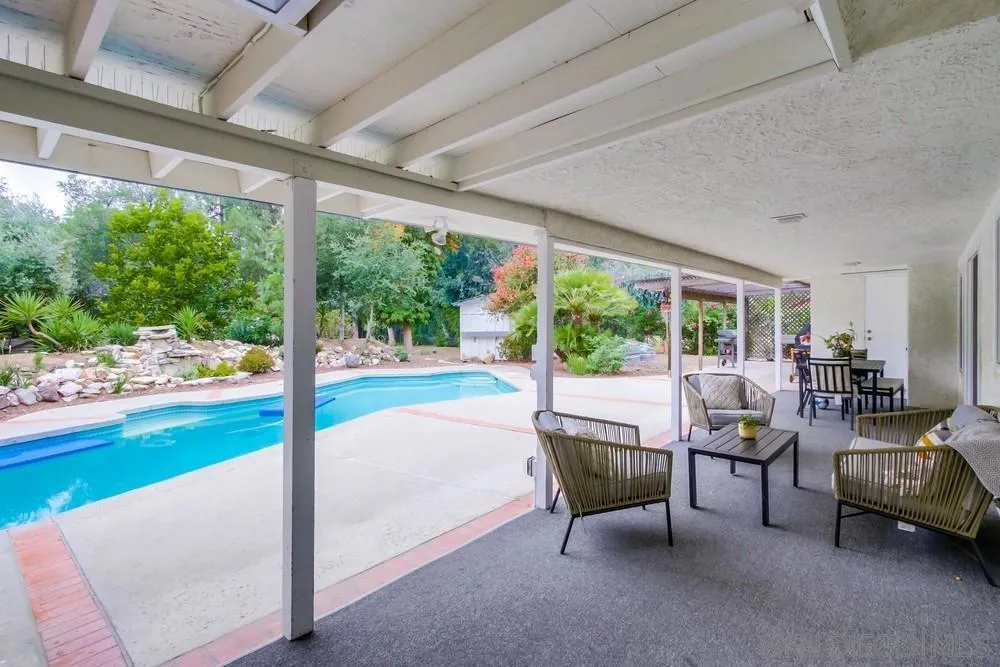 16820 Orchard Bend Rd Poway, CA 92064