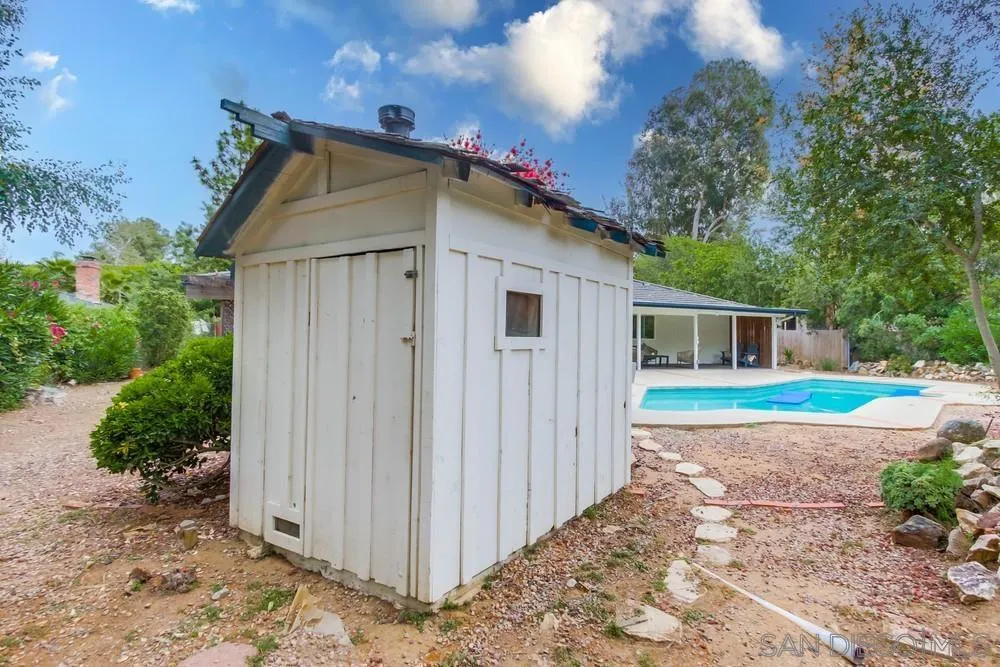 16820 Orchard Bend Rd Poway, CA 92064