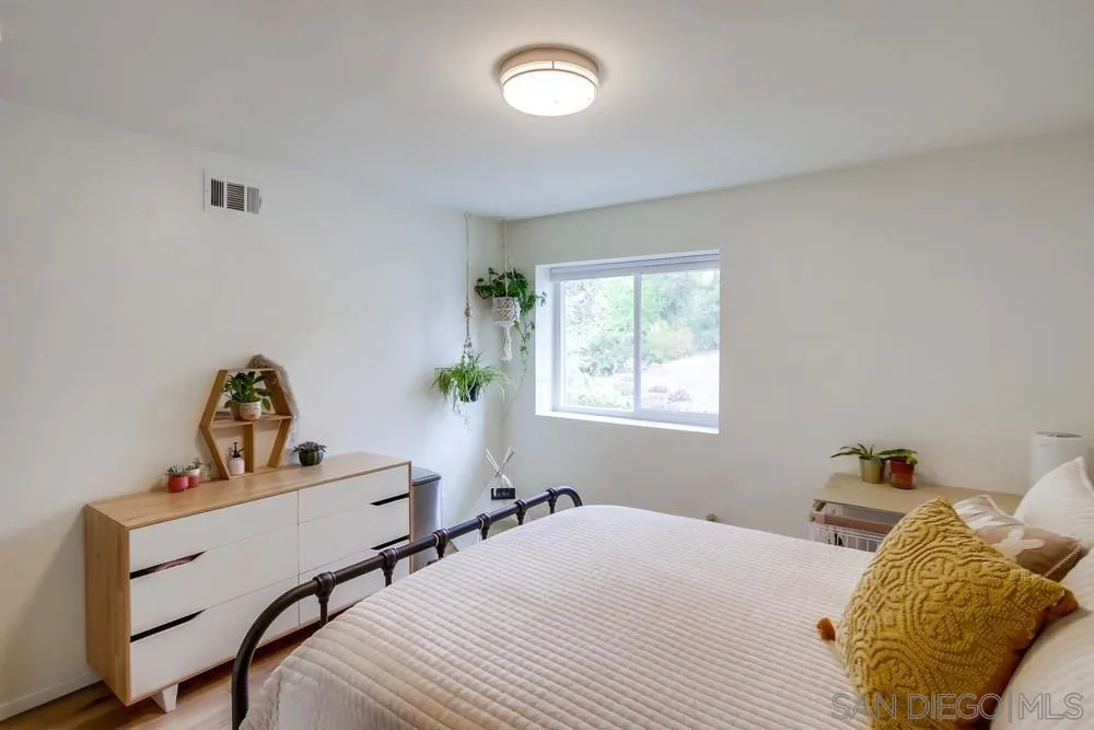 16820 Orchard Bend Rd Poway, CA 92064