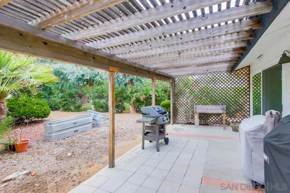 16820 Orchard Bend Rd Poway, CA 92064