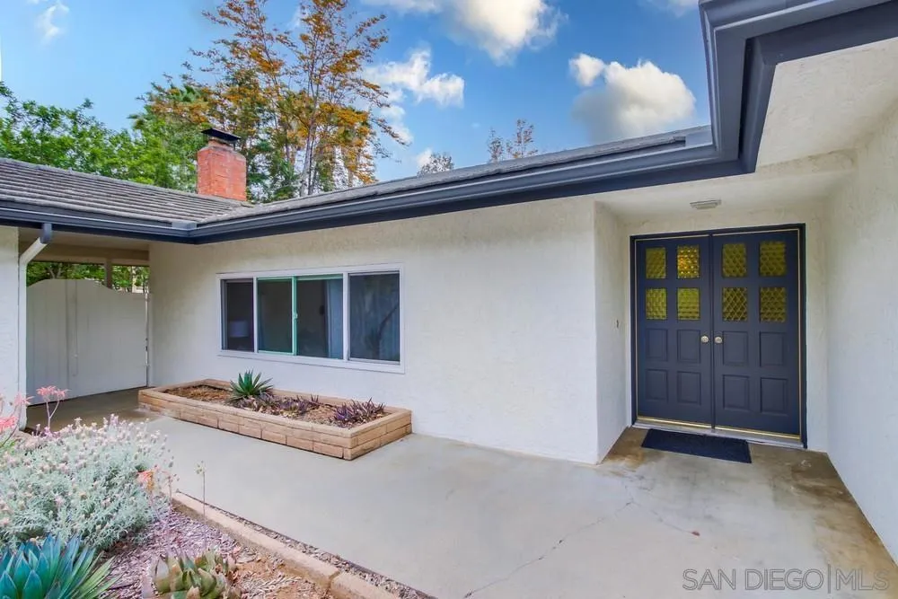 16820 Orchard Bend Rd Poway, CA 92064