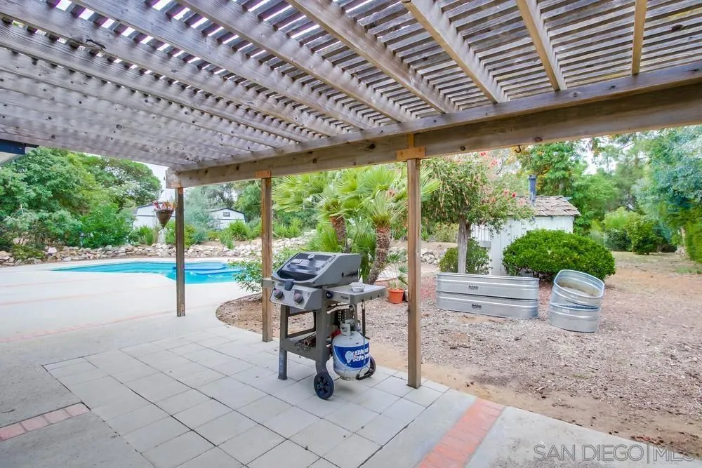 16820 Orchard Bend Rd Poway, CA 92064
