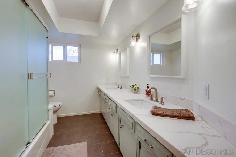 16820 Orchard Bend Rd Poway, CA 92064