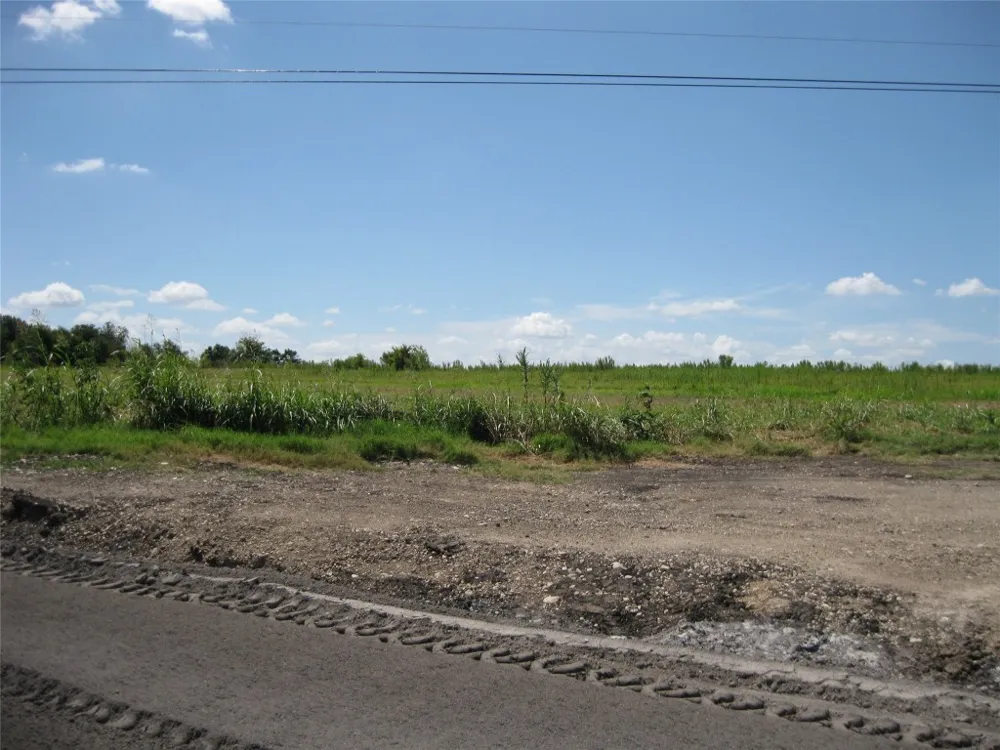 County Road 133 Hutto, TX 78634