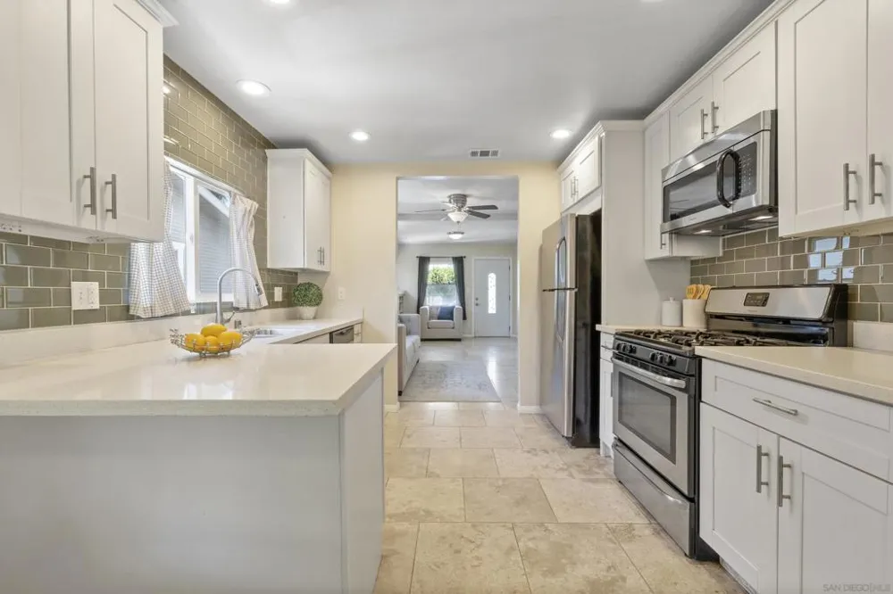2333 Howard Ave San Diego, CA 92104
