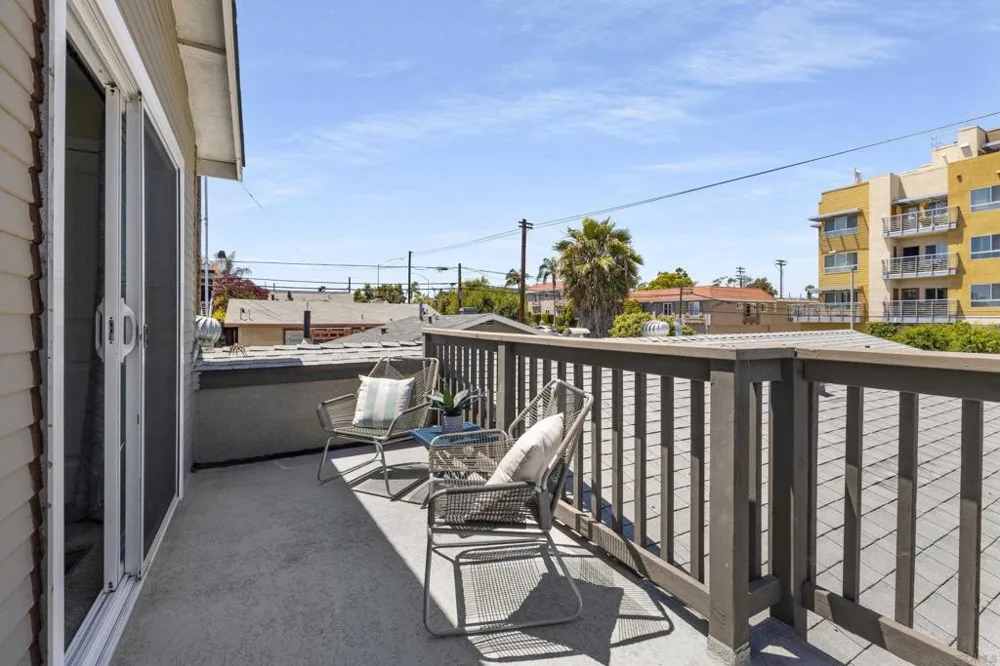 2333 Howard Ave San Diego, CA 92104