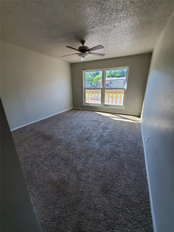 6016 Westridge Lane #402 Fort Worth, TX 76116