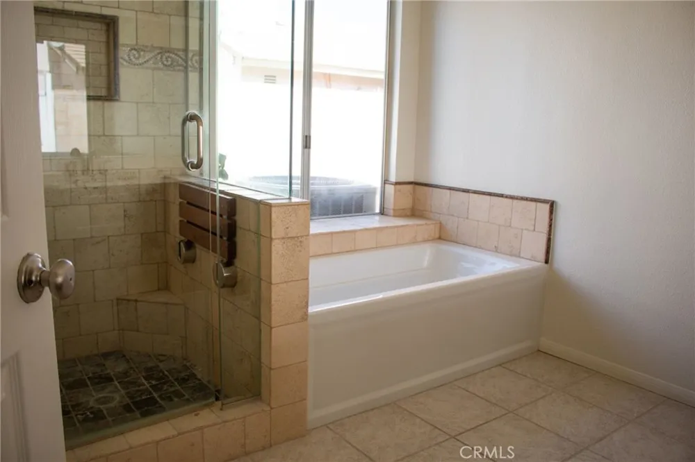2147 W Fairview Drive Rialto, CA 92377