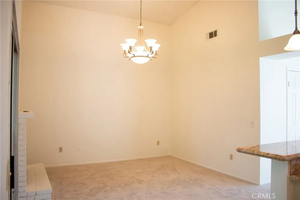 2147 W Fairview Drive Rialto, CA 92377