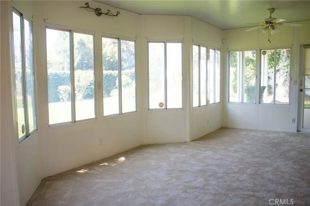 2147 W Fairview Drive Rialto, CA 92377