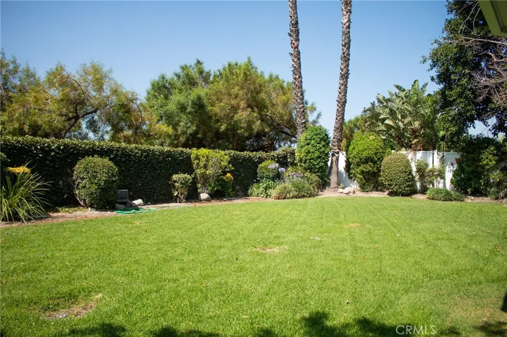 2147 W Fairview Drive Rialto, CA 92377