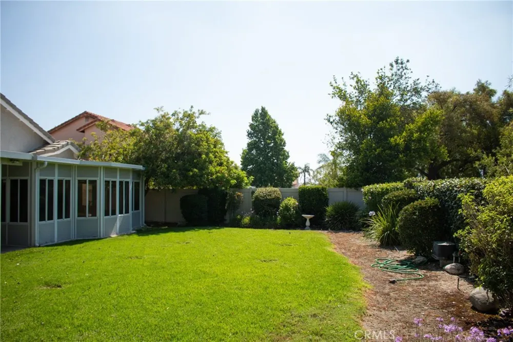 2147 W Fairview Drive Rialto, CA 92377